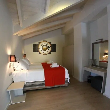 Aura Boutique 3*